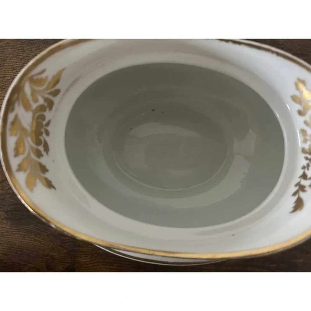 Royal Crown Derby Porcelain Sugar Bowl W/Lid White Gold Hand Painted‎